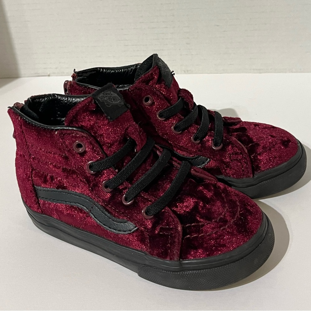 Vans | Sk8-Hi Zip High Top Sneakers Velvet Velour Kids Boys Toddler Unisex 8